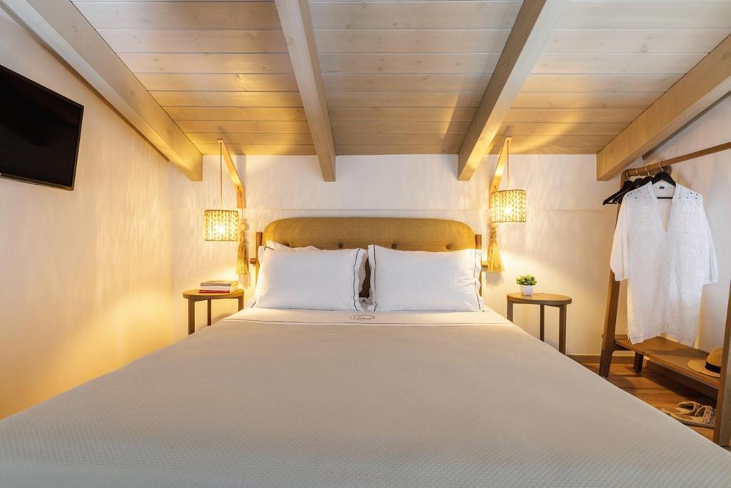 Kastri Elia Suites Nikiti  Ngoại thất bức ảnh